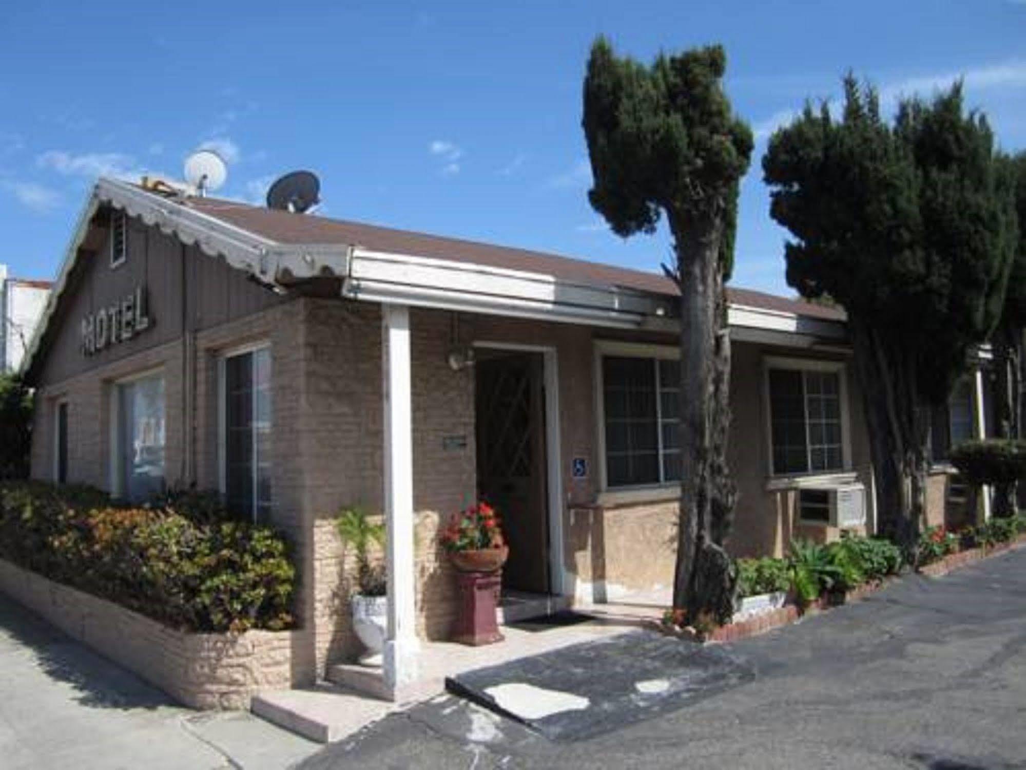 Bartlett Motel Lomita エクステリア 写真